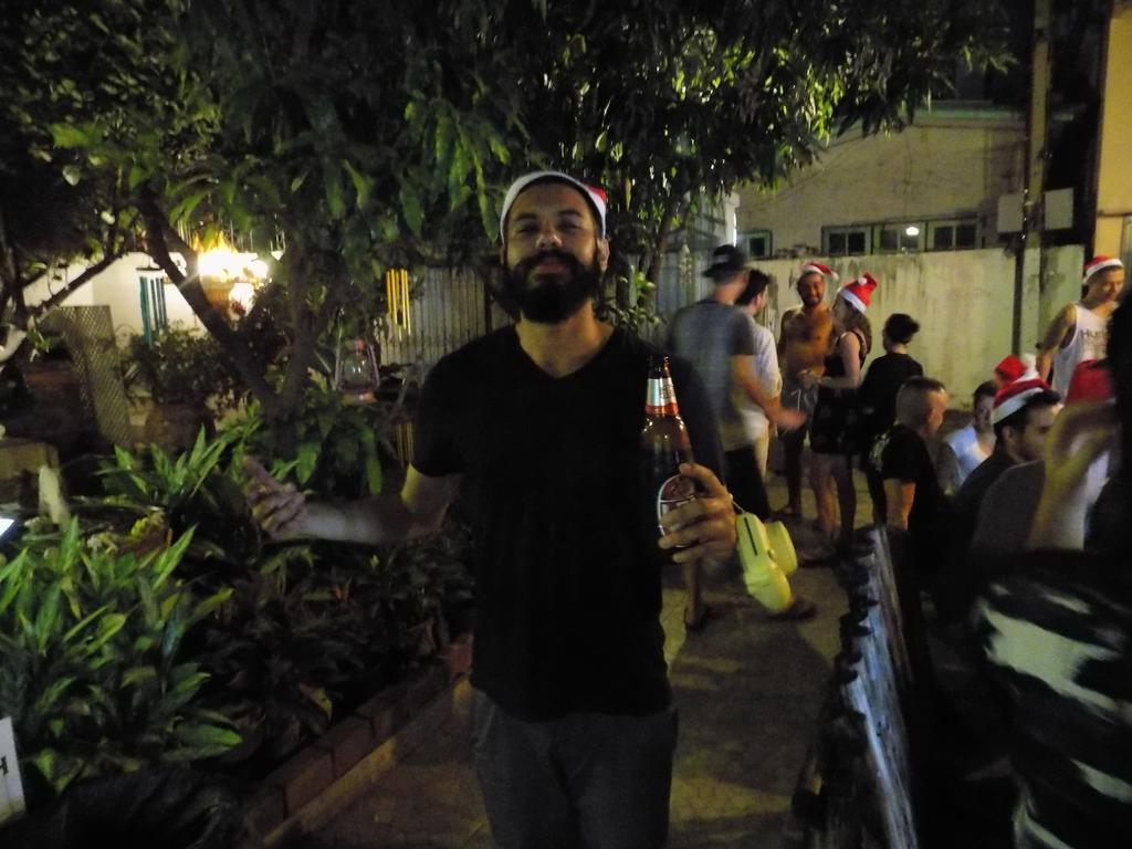 The Oasis Hostel (Adults Only) Bangkok Exterior photo